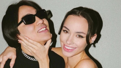 Казахстанский певец The Limba заинтриговал фанатов, показав свидетельство о браке (фото)