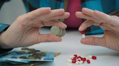 Могут ли поликлиники отказывать в бесплатном лечении из-за задержки финансирования в Казахстане