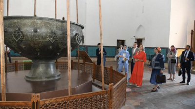 Генеральный директор ЮНЕСКО посетила Мавзолей Ходжи Ахмеда Ясави