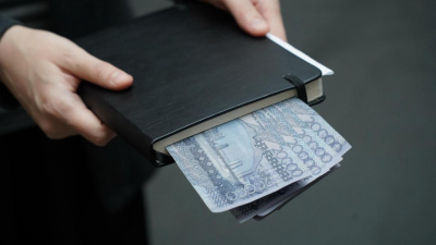 Когда конфискованное у коррупционеров имущество начнут тратить на нужды казахстанцев