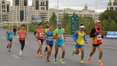 Какие дороги перекроют в Астане в воскресенье из-за полумарафона
