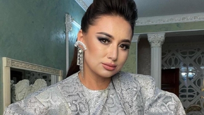 "Внезапно укусил за щеку": Мадина Садвакасова высказалась об инциденте на тое в Шымкенте