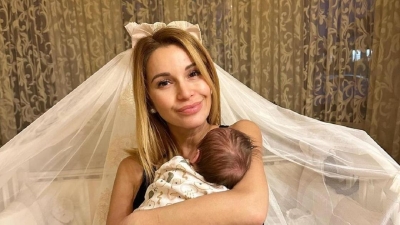 Ольга Орлова показала хейтерам фигуру спустя месяц после родов (фото)