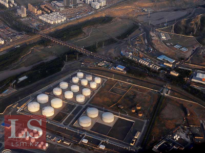 В области Ұлытау вложат миллиарды в завод и нефтебазу