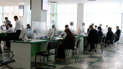 Информацию о введении китайского языка в ЦОНах прокомментировали в Минцифры
