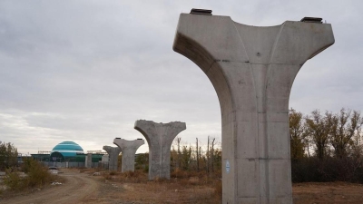 Когда астанчане смогут пользоваться LRT, рассказали в акимате
