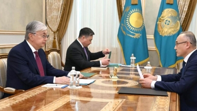 Токаеву доложили об итогах денежно-кредитной политики в Казахстане