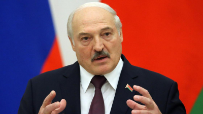 Перемещение ядерного оружия из России в Беларусь началось, заявил Лукашенко