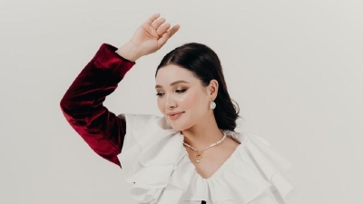 "Хочу встретить такую же": Альбина Шардарова в новом образе украла сердца фанатов