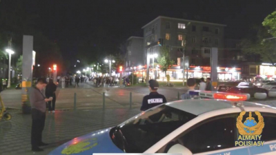 Алматинцы пожаловались на мопедистов на Арбате: полиция провела задержания