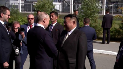 Путин и Ким Чен Ын встретились на космодроме &quot;Восточный&quot; в России (видео)