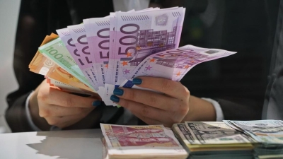 Почему евро вновь набирает популярность в Казахстане, объяснили экономисты