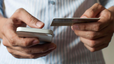 "Проверок не будет, я гарантирую": Жамаубаев о контроле денежных переводов казахстанцев