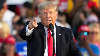 Дональд Трамп официально обвинен в преступлении против государства и граждан — попытке отменить результаты выборов