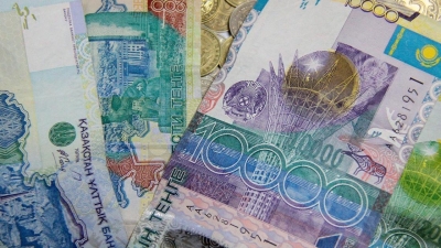 Где можно обменять старые банкноты тенге в Казахстане