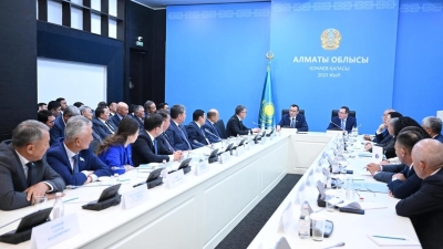 Ашимбаев: Сенаторы будут поднимать региональные проблемы на центральном уровне