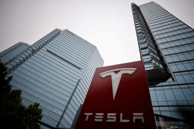 Маск предложил запустить роботакси Tesla в Китае — China Daily