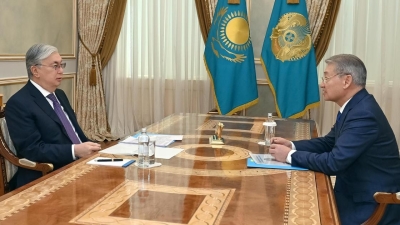 Даниал Ахметов доложил Токаеву о развитии ВКО