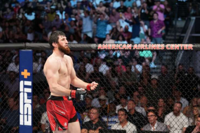 Анкалаев нокаутировал Уокера на турнире UFC
