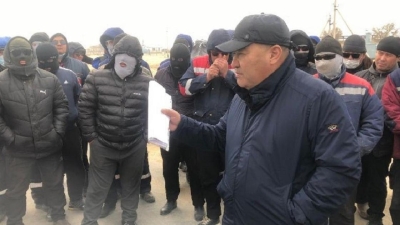 Перекрывавшие дорогу в Мангистау отказались от работы с зарплатой до 450 тыс. тенге