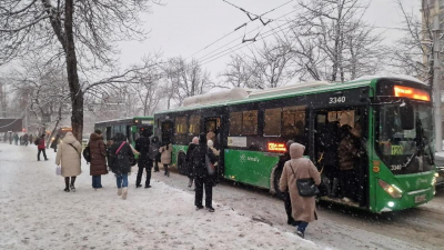 Сошли с маршрута: акимат Алматы разъяснил ситуацию с автобусами