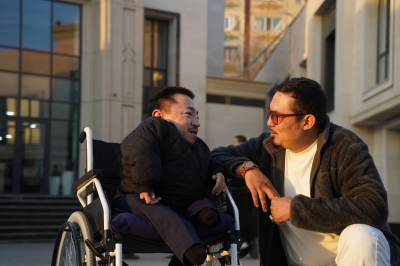 Хрустальный, но не сломленный