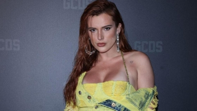 "Выглядит в четыре раза больше": пользователи обругали Беллу Торн на показе Hugo Boss