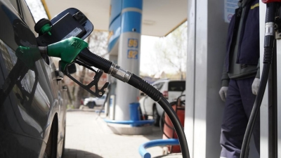 По талонам и не более 300 литров: лимит на продажу дизеля ввели в Алматы