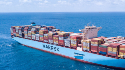 Maersk готовится вернуться в Красное море под защитой США несмотря на атаки хуситов