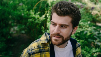 Сын Тины Канделаки сыграет в ремейке сериала "Постучись в мою дверь"