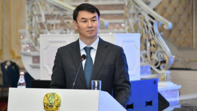 "Меня не было в здании": глава Туркестанской области о видео фермеров с обращением "О мой Хан!"