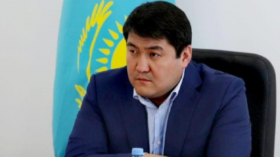 Аким Талдыкоргана рассказал о своем состоянии после госпитализации