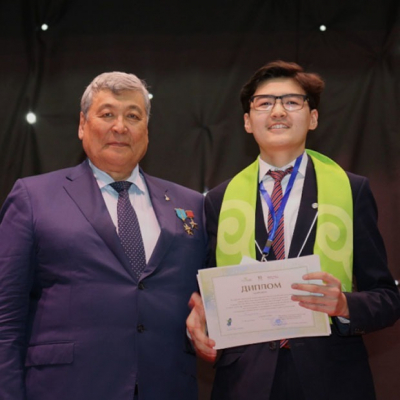 Десятиклассник-ракетостроитель из Казахстана &mdash; о стажировке в NASA и миссии на метеор