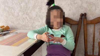 &quot;Важна любая сумма&quot;: жительница Костаная пытается поставить дочь с ДЦП на ноги