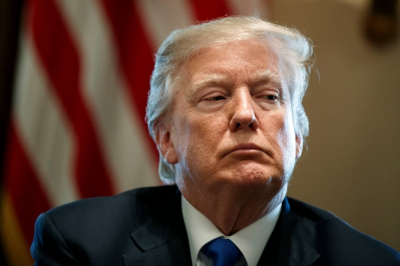 Трамп объявил о намерении повысить пошлины на импорт стали в США до 50%