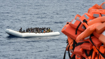 Миграционная политика правительства Британии нарушает закон, решил суд. И запретил высылать &quot;нелегалов&quot; в Руанду