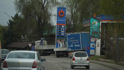 &quot;Куда смотрит правительство&quot;: фермеры Актобе вынуждены ездить в Россию за дешевым дизелем