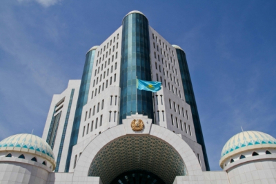 180 поправок в закон о республиканском бюджете принял мажилис