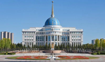 Глава государства поздравил президента Португалии с национальным праздником