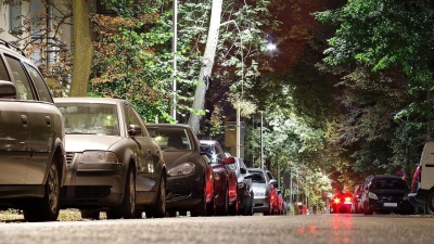 Проверить договор с оператором парковок в Астане поручил Смаилов