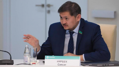 Глава Миннауки заявил, что его дети переведутся из школы на Кипре в казахстанскую