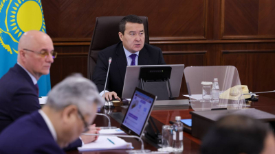 Премьер-министр поручил до конца года выработать меры по увеличению мощности пунктов пропуска на границе