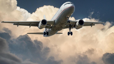 В самолет FlyArystan попала молния: вылет из Туркестана в Стамбул задержали