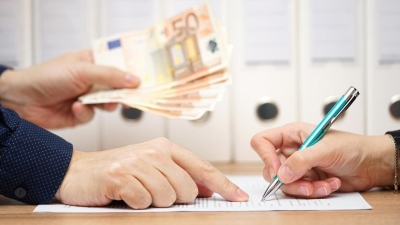 Как получить вознаграждение за найденные деньги и драгоценности в Казахстане