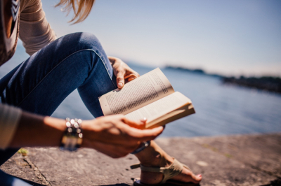 Как чтение книг влияет на одиночество — исследование