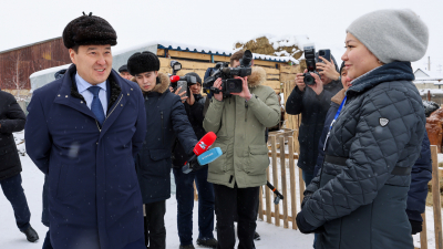 Алихан Смаилов оценил проект «Ауыл аманаты» в Костанайской области