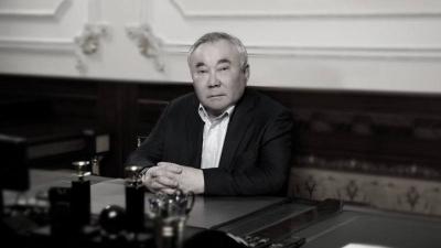 Оптовые рынки и долги: какие активы остались у Болата Назарбаева