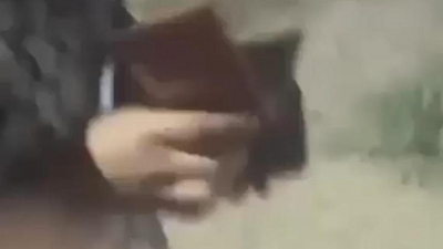 &quot;Представлялась сотрудницей полиции&quot;: видео с женщиной в халате прокомментировали в ДП ЗКО