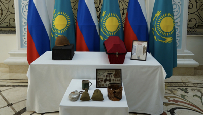 Останки погибших воинов в годы ВОВ передали Казахстану