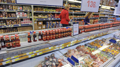 Где казахстанцам купить продукты подешевле, ответили в Минторговли